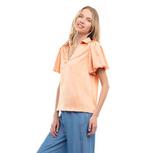 Load image into Gallery viewer, The Plumeria Top