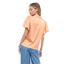 Load image into Gallery viewer, The Plumeria Top