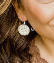 Load image into Gallery viewer, Glitz & Glam Earrings
