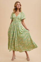 Load image into Gallery viewer, The Heavenly Dress
