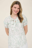 FLORAL PRINT SCALLOP TRIM DOUBLE FRONT TIE BLOUSE: NATURAL