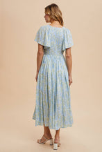 Load image into Gallery viewer, The Heavenly Dress

