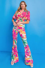 Load image into Gallery viewer, The Jade Fuchsia Printed Pants
