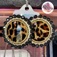 ✨ “Leopard Please” Handmade Beaded Earrings ✨